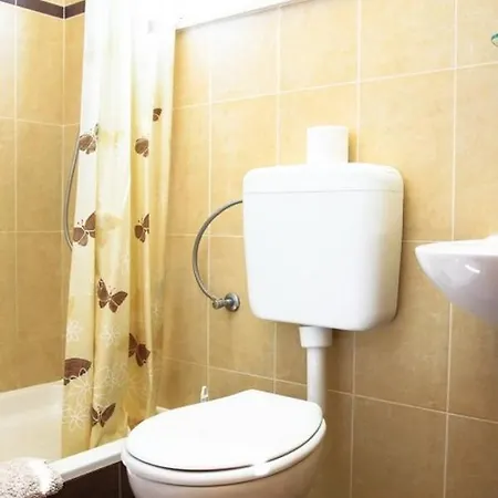 By The Sea - 15200 *