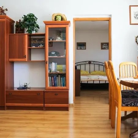 Apartman By The Sea - 15200 Makarska