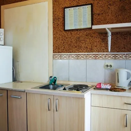 Apartman By The Sea - 15200 Makarska